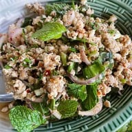 ครัวน้องเพ็ญ ร้านอาหารอร่อยมวกเหล็ก สระบุรี มวกเหล็ก