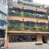 Sarnies Cantina Sukhumvit 22