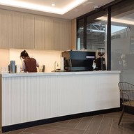 บรรยากาศ Piccolo Kafe At Room99