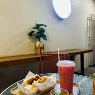 ร้านหลงปัง -