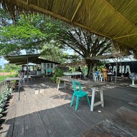 บรรยากาศ คานา