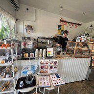 ลูกช่าง เบเกอรี่