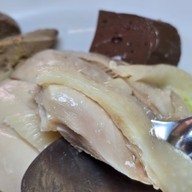 โกกิข้าวมันไก่ สาขา 2 หน้าเทศบาลเมืองสุพรรณบุรี