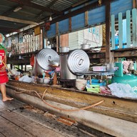 บรรยากาศ ก๋วยเตี๋ยวเรือลุงอู๊ด(เนื้อ)เจ้าเก่า