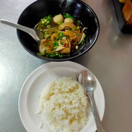 ร้านเนื้อตุ๋นสวนสยาม