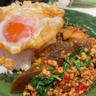 จัดเต็มโคตรกะเพราแท้ by.เชฟโบ้ท่าเรือ🌶🙏💚 เครือสหพัฒน์ศรีราชา