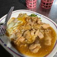 ยินดี นู้ดเดิ้ล วรจักร