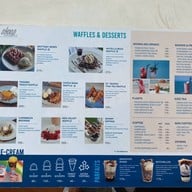 Skoop Beach Cafe หัวหิน