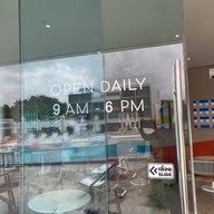 Skoop Beach Cafe หัวหิน