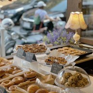 Doii.dough (ดอย โดว์ เบเกอร์รี่) นิมมานเหมินทร์ -