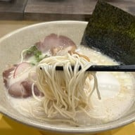 Kaminari ramen คามินาริ ราเมง ถนนจันทน์