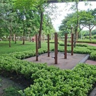 สวนวัชราภิรมย์