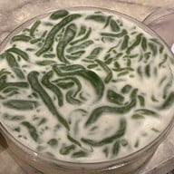 ร้านเนียแอนด์อีวาน เอ็มโพเรียม