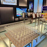 w xyz bar โรงแรม อลอฟท์