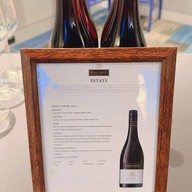 w xyz bar โรงแรม อลอฟท์