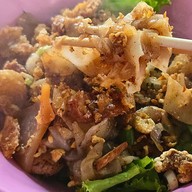 ก๋วยเตี๋ยวคั่วไก่ป้าเพียร