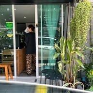 ตื่น •TUEN• Home Cafe