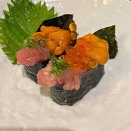 Honmono Sushi ทองหล่อ