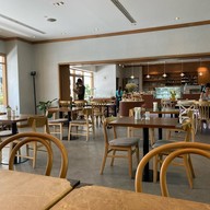 Buttercup เพชรบุรีตัดใหม่