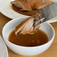 ร่มไม้ ริมนา ลาดหลุมแก้ว