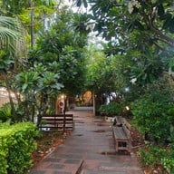 รับลม ชมเกาะ