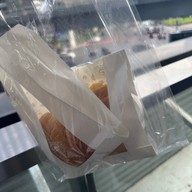 Crumbs BTS ศาลาแดง