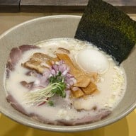 Kaminari ramen คามินาริ ราเมง ถนนจันทน์