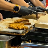 คุณชายหมูกรอบ คุณชายหมูกรอบ