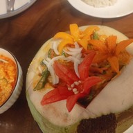 สามลุง ซีฟู้ด ตามสั่ง สาขาลาดพร้าว 101 ลาดพร้าว 101