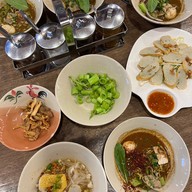 เตี๋ยว'บางกอก พาราไดซ์พาร์ค