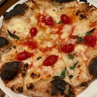 PST Bangkok (Pizza Studio Tamaki)