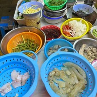 มนัสโภชนา สามแยกวุฒากาศ (ตลาดมะลิทอง)