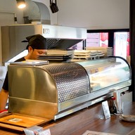 Yokina Izakaya (โยกินะ อิซาคายะ)