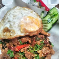 ครัวสังกะสี🍲สันป่าตองเชียงใหม่