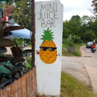 mini juice bar Mini Juice Bar @Rachadamnoen Road