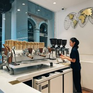 % Arabica วัน นิมมาน