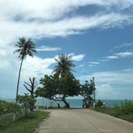 หาดขนอม