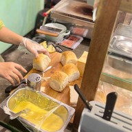 บาจีปังนมสด ถนนประชายินดี