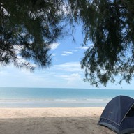 หาดขนอม