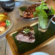 Trader Vic's โรงแรมอนันตรา กรุงเทพฯ  ริเวอร์ไซด์ รีสอร์ท แอนด์ สปา