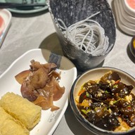 เหยี่ยน สาขาศรีนคร (หาดใหญ่)