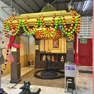 Sri Krishna Kunj Bihari Mandir Temple