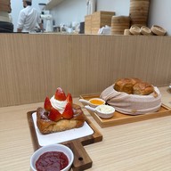 Mil Toast House Iconsiam