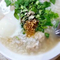 โจ๊กสมเพชร เชียงใหม่