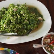 เมนูของร้าน เรณู