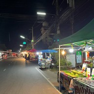 ถนนคนเดินสะเร็นมาร์เก็ต