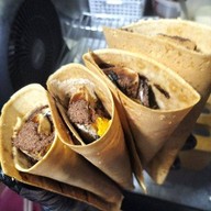 เตาฟินเครป (Tao Fin Crepe) สี่แยกโพธิ์ล้มสะเดียง