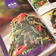 ParaThai Queensbay Mall