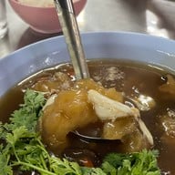 เลิศรส (ใต้ร่มมะเฟือง)