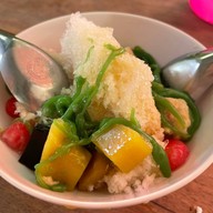 ขนมหวานโก๊อ๋าท่าน้ำกาญจน์